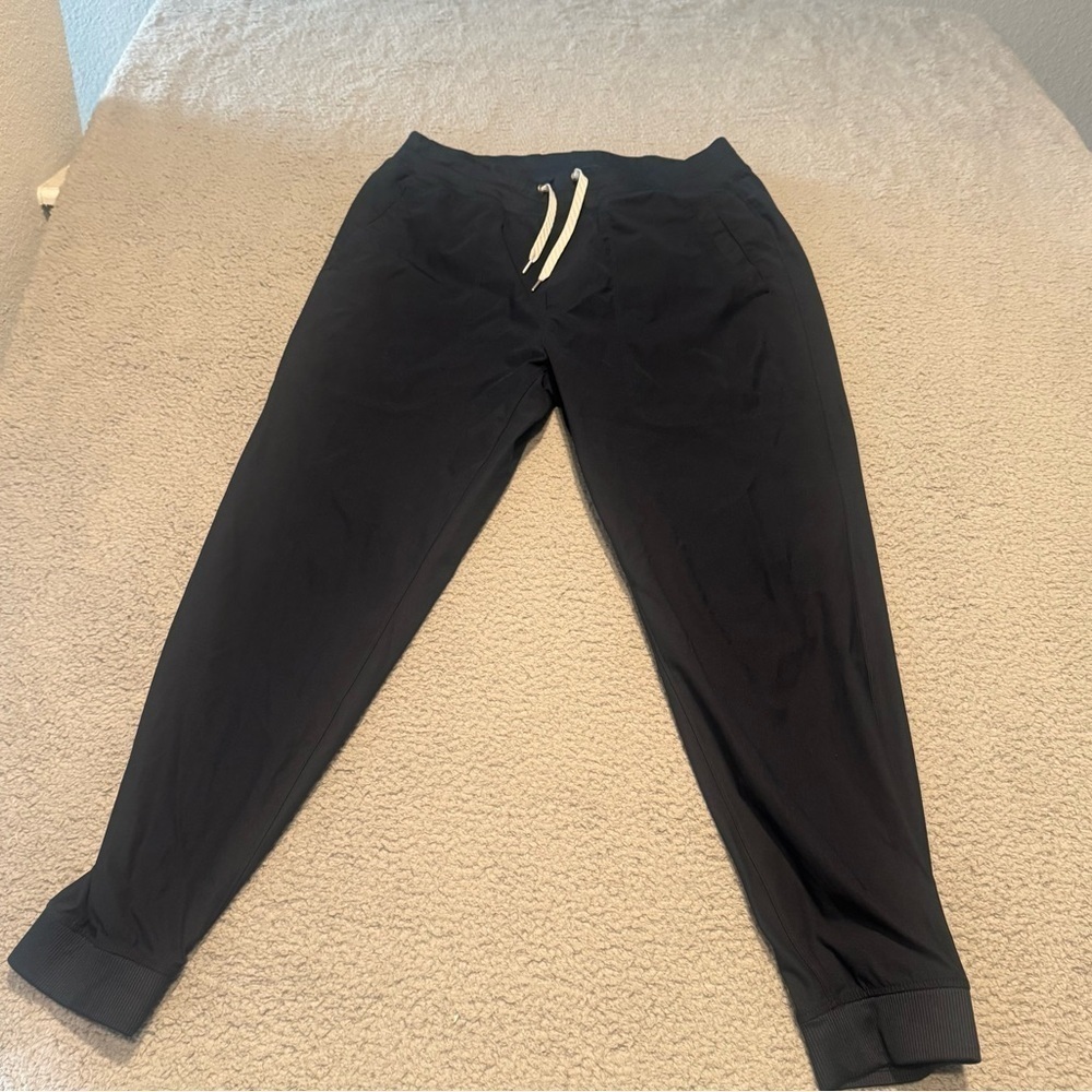 Vuori Meta Jogger Mens XL V436 Blue  Active Stretch Drawstring Athleisure Pants